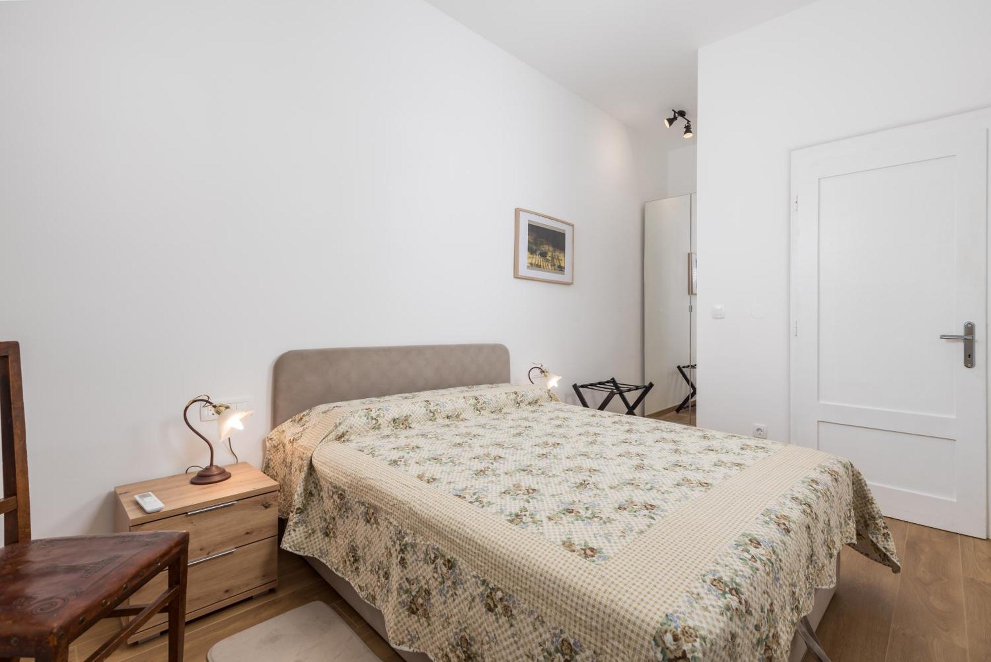 Vera Apartment Риека Экстерьер фото